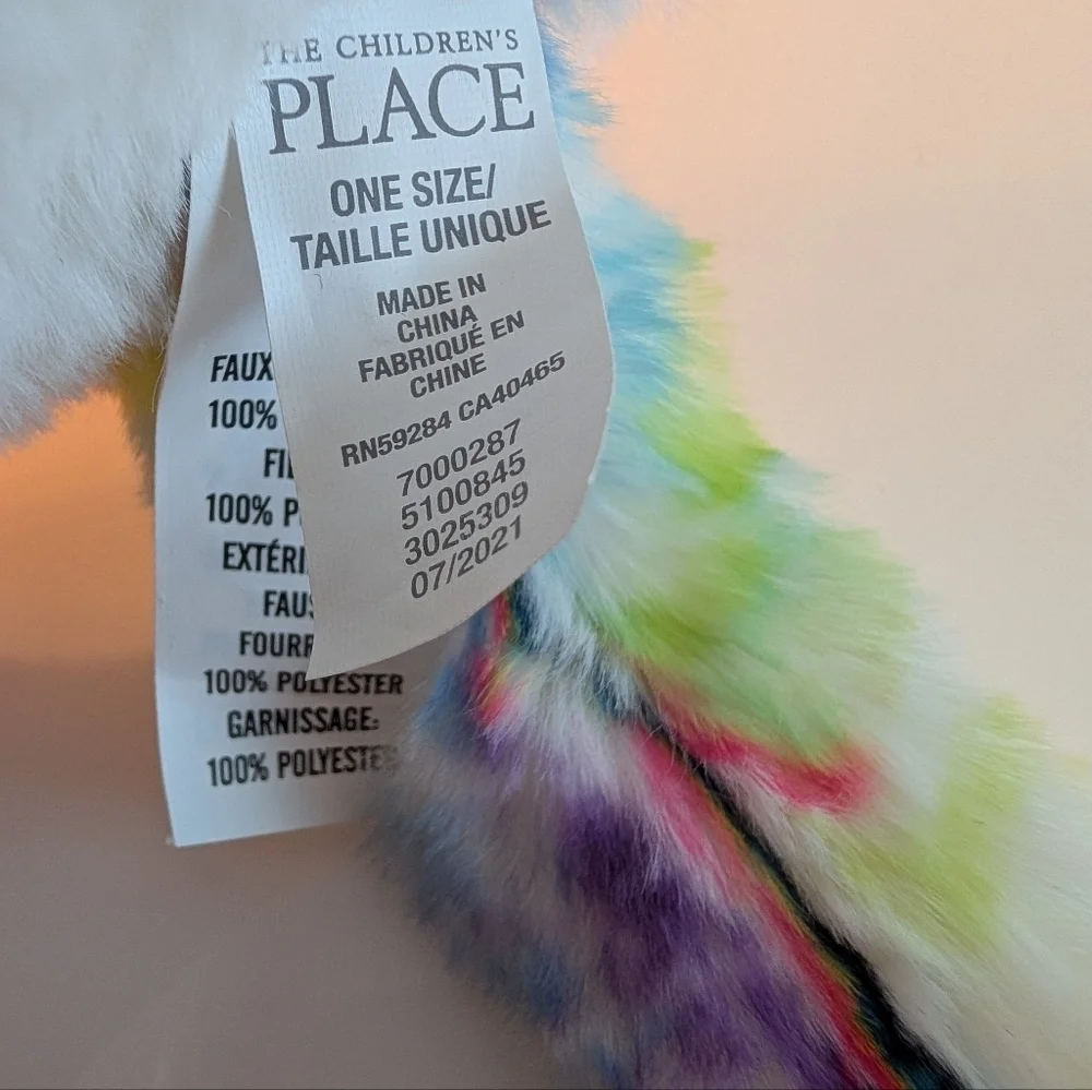 The Children's Place Fluffy Girls Rainbow Heart Ear Muffs One Size.
